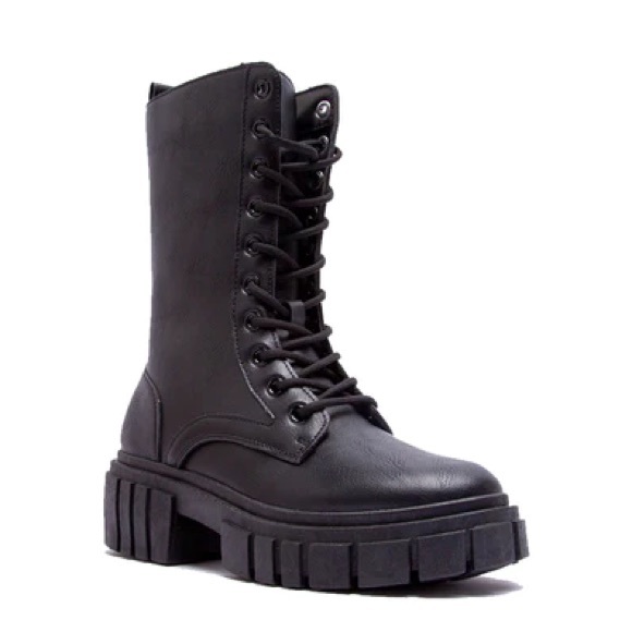 Black Qupid Lace Up Booties - Picture 3 of 6